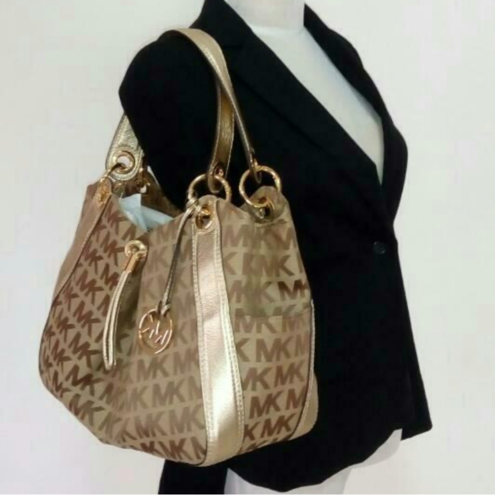 Michael Kors Ludlow - Picture 13 of 13